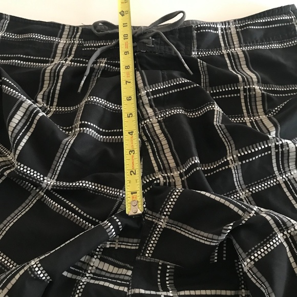 Nike Sz XL 36 Swimming Trunks Board Shorts Athleisure Beach Drawstring Black Wht - Picture 6 of 8